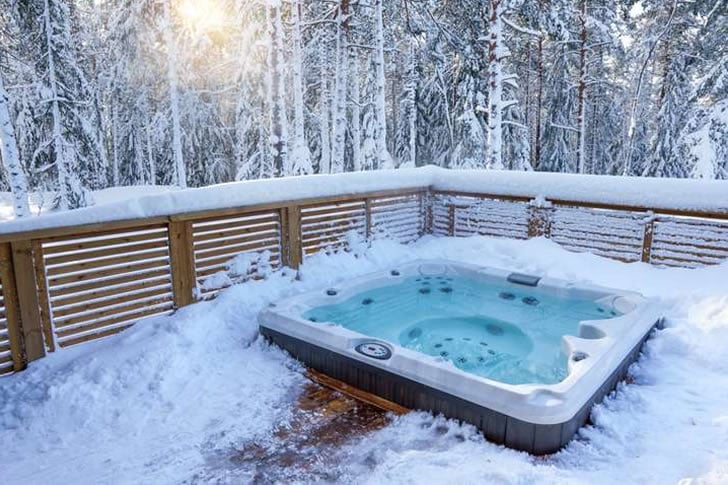 How to Choose Affordable Luxury Hot Tubs with Health Benefits