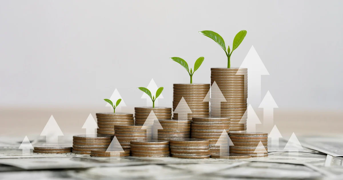 Maximizing Your Savings Account: Interest and Financial Strategies