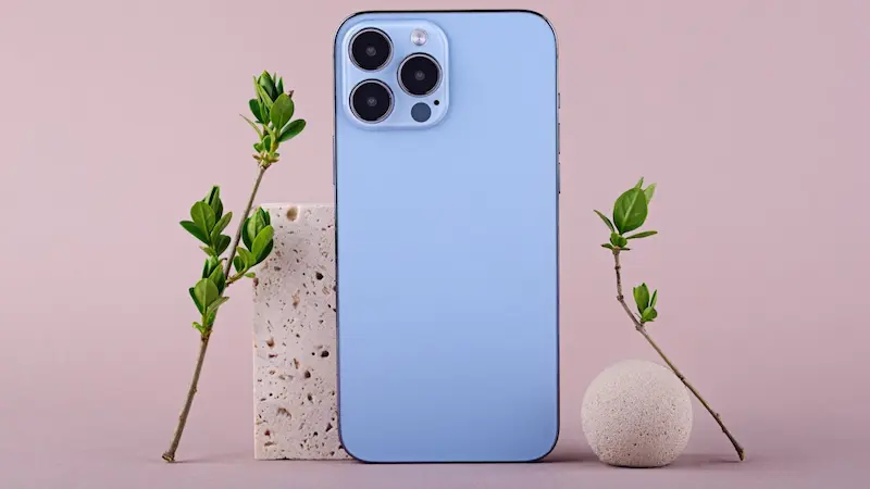 The Role of Subsidized iPhones in the Cell Phone Market